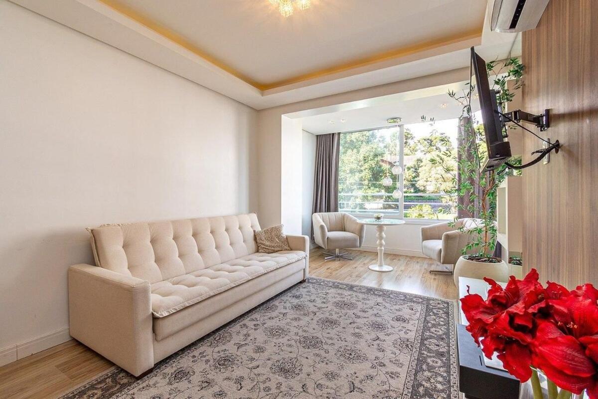 Rosa Edificio Parque Da Vinicola Διαμέρισμα Γκραμάντο Εξωτερικό φωτογραφία